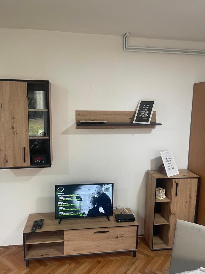 Aloha Apartment Нови пазар Екстериор снимка