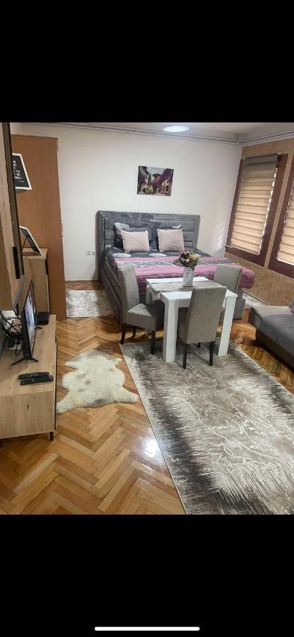 Aloha Apartment Нови пазар Екстериор снимка